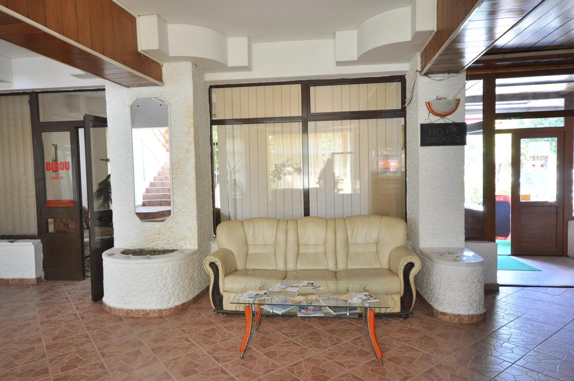Hotel Dobrogea Konstanca Beltér fotó