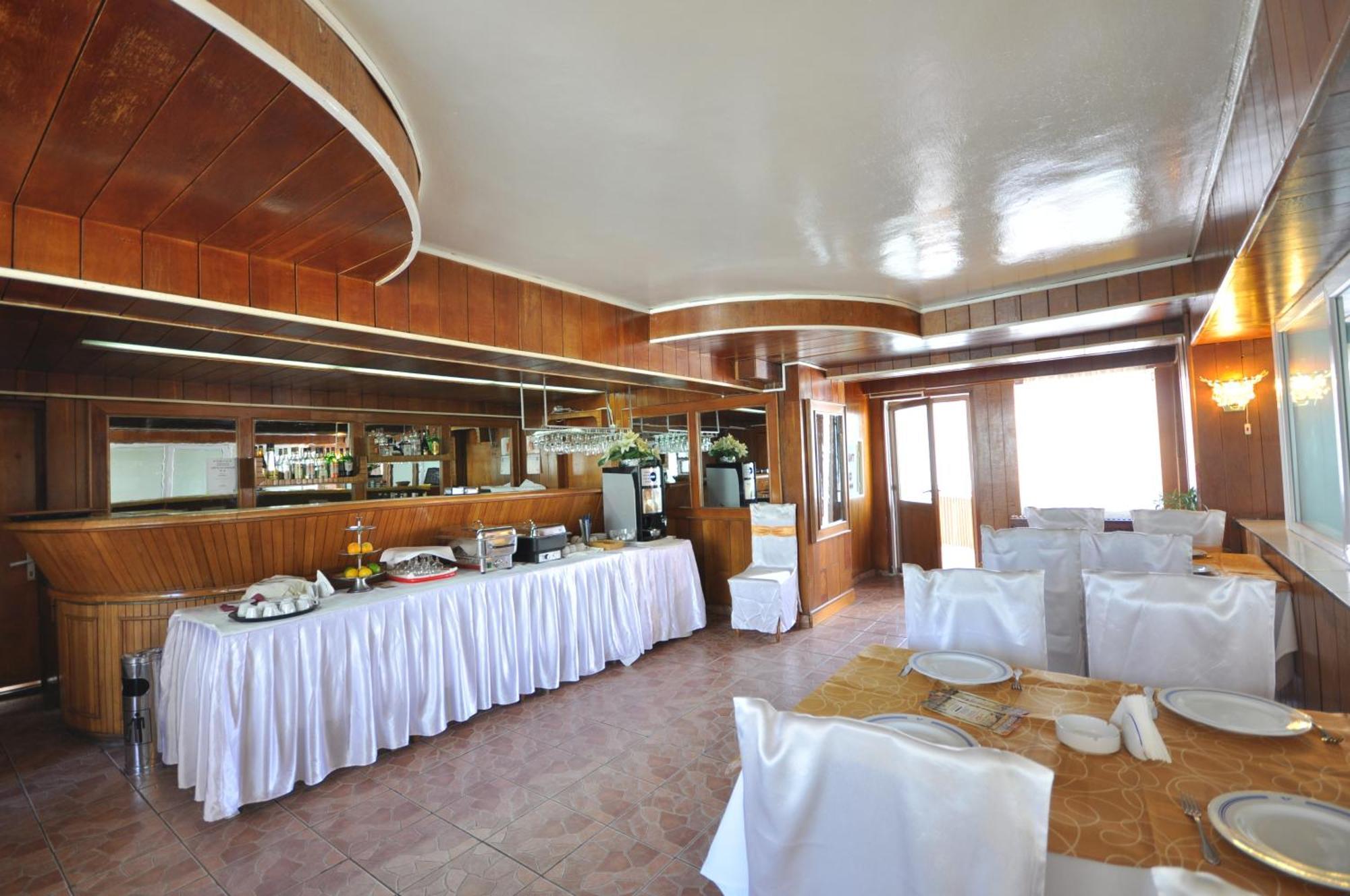 Hotel Dobrogea Konstanca Étterem fotó